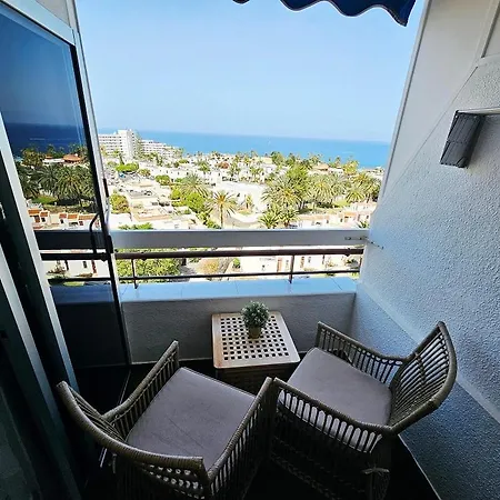 Ocean View Penthouse Lejlighed